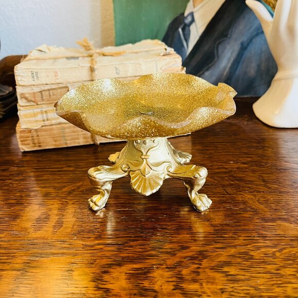 Vintage Other - ❌SOLD❌Gold sparkly Lucite pedestal dish with lion's